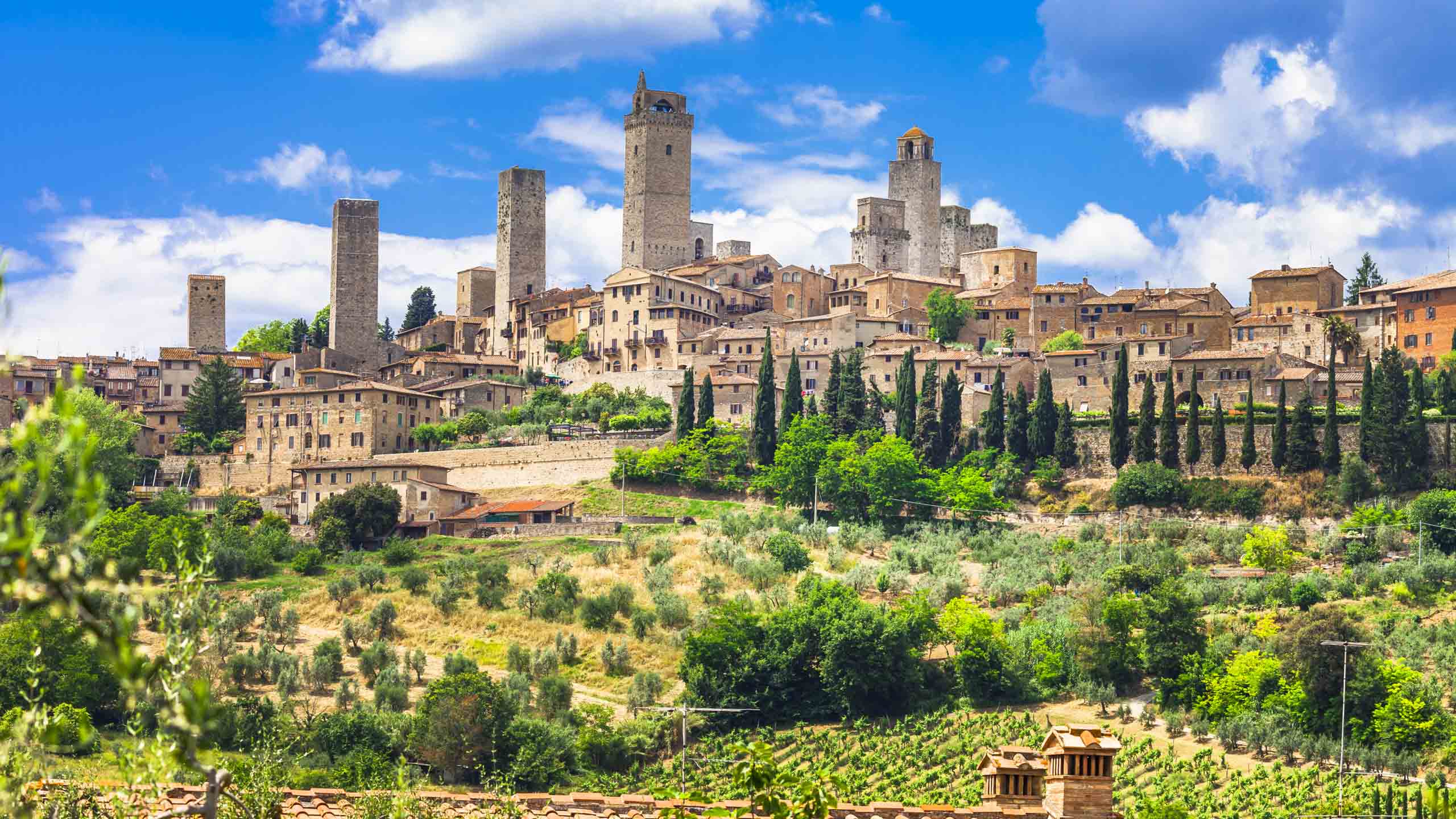Spend a day in lovely Siena and San Gimignano | A&K Villas