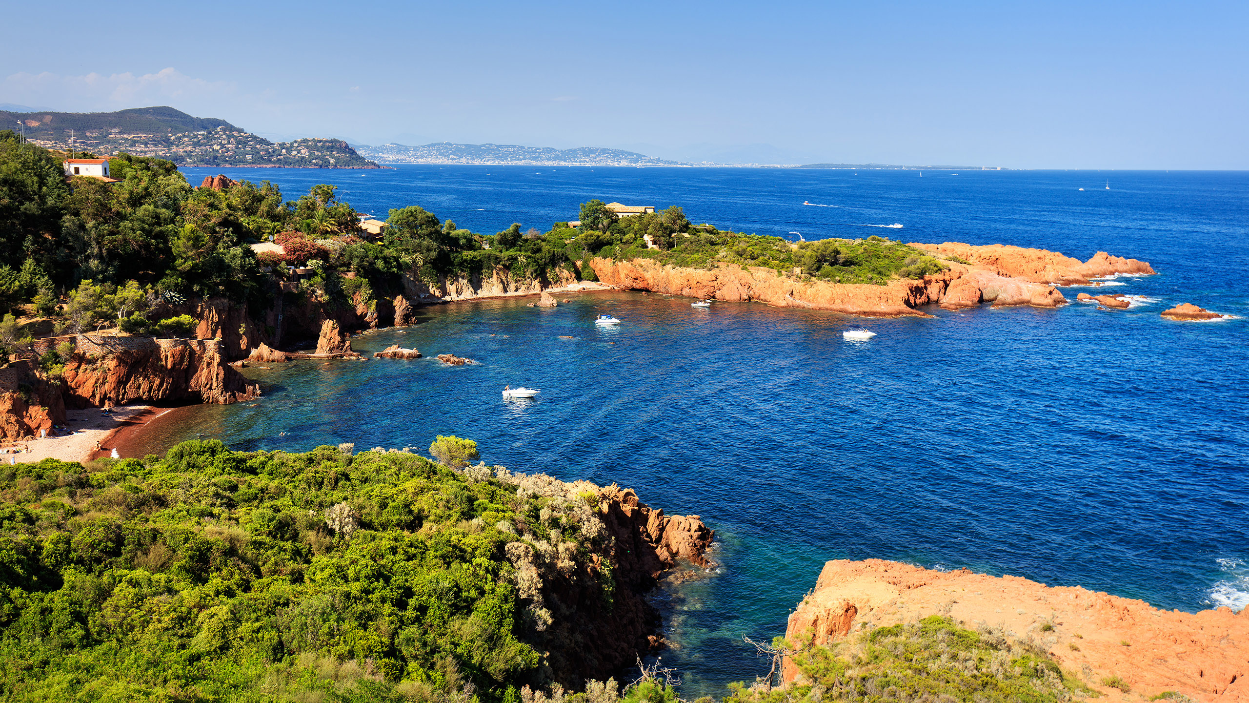 Luxury Villas in the South of France 2020, 2021 | A&K Villas