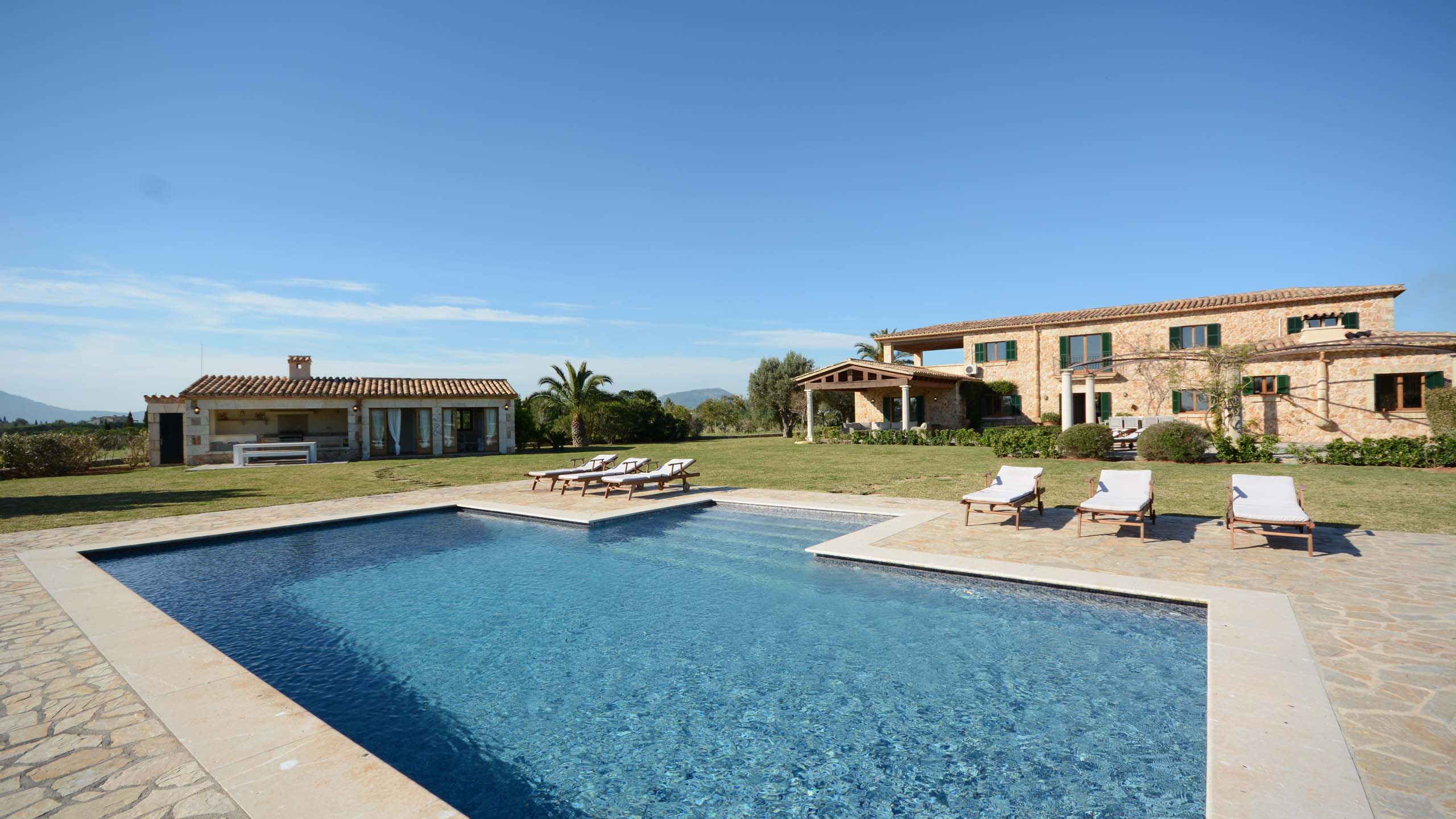 Luxury Large Villas in Spain 2025/2025 A&K Villas