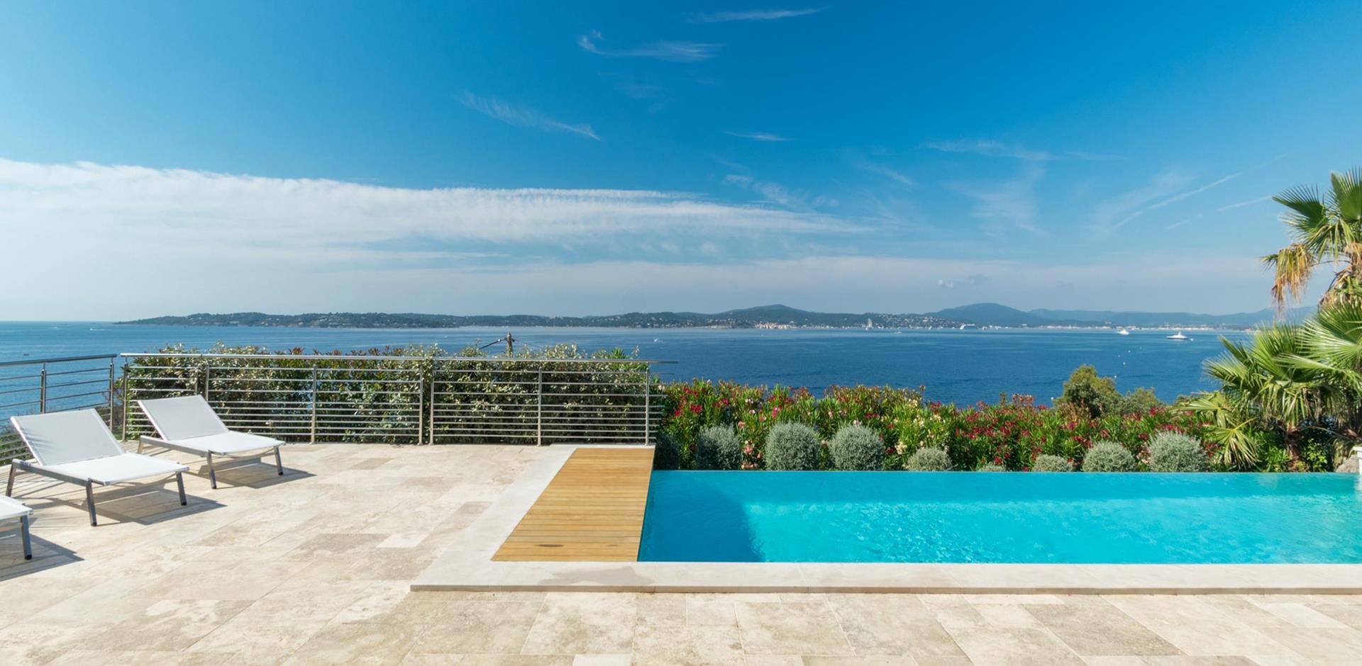 Swimming pool,  Vue d’Azur, Grimaud and St Maxime, Saint Tropez