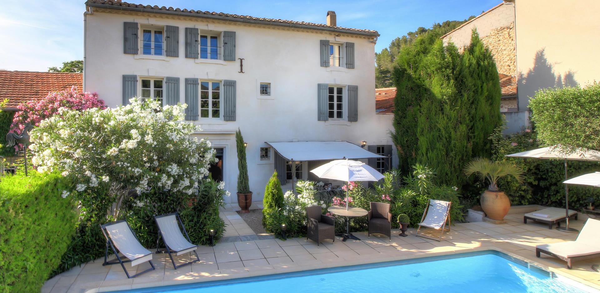 Pool area, La Chatelaise, Provence