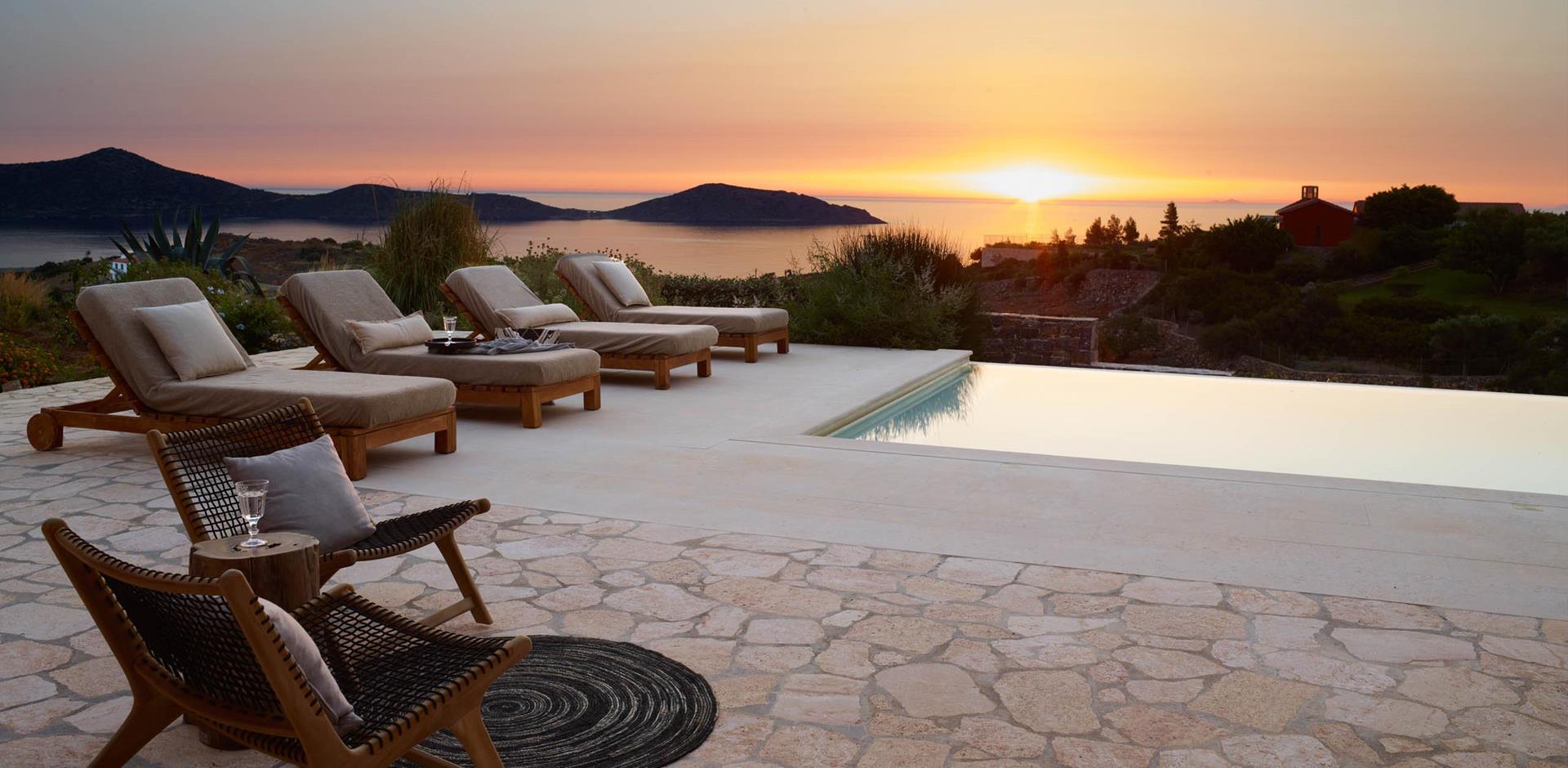 The Cien Estate, Crete
