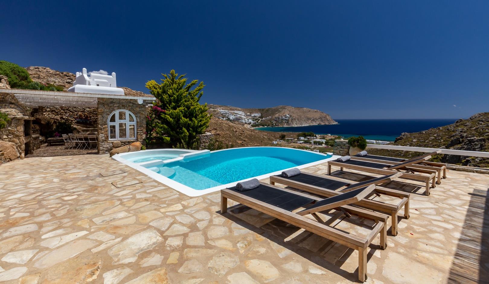 Swimming pool, Villa Anesi, Mykonos, Greece