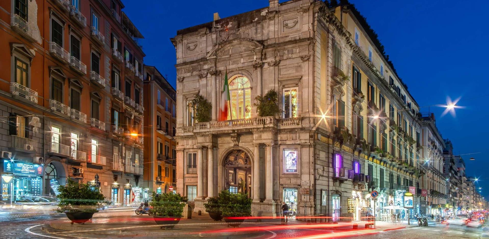 Il Balcone di Garibaldi, Naples, Italy