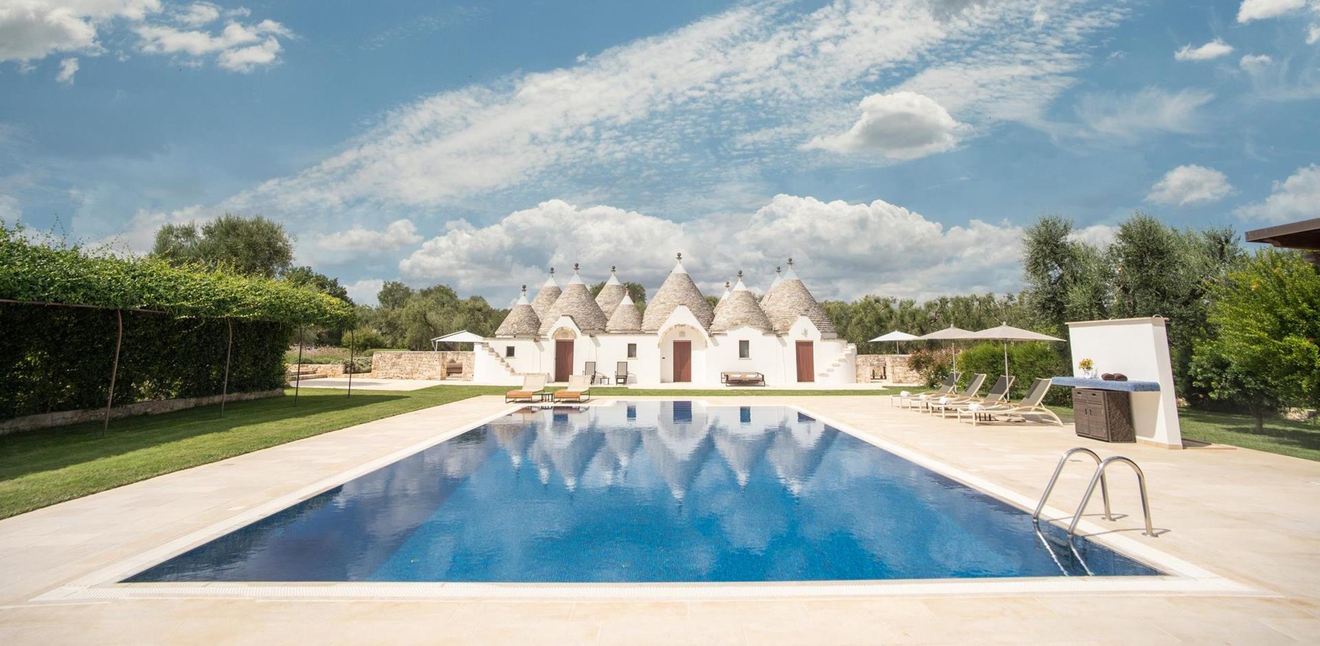 Pool, Trulli Salentini, Puglia, Italy