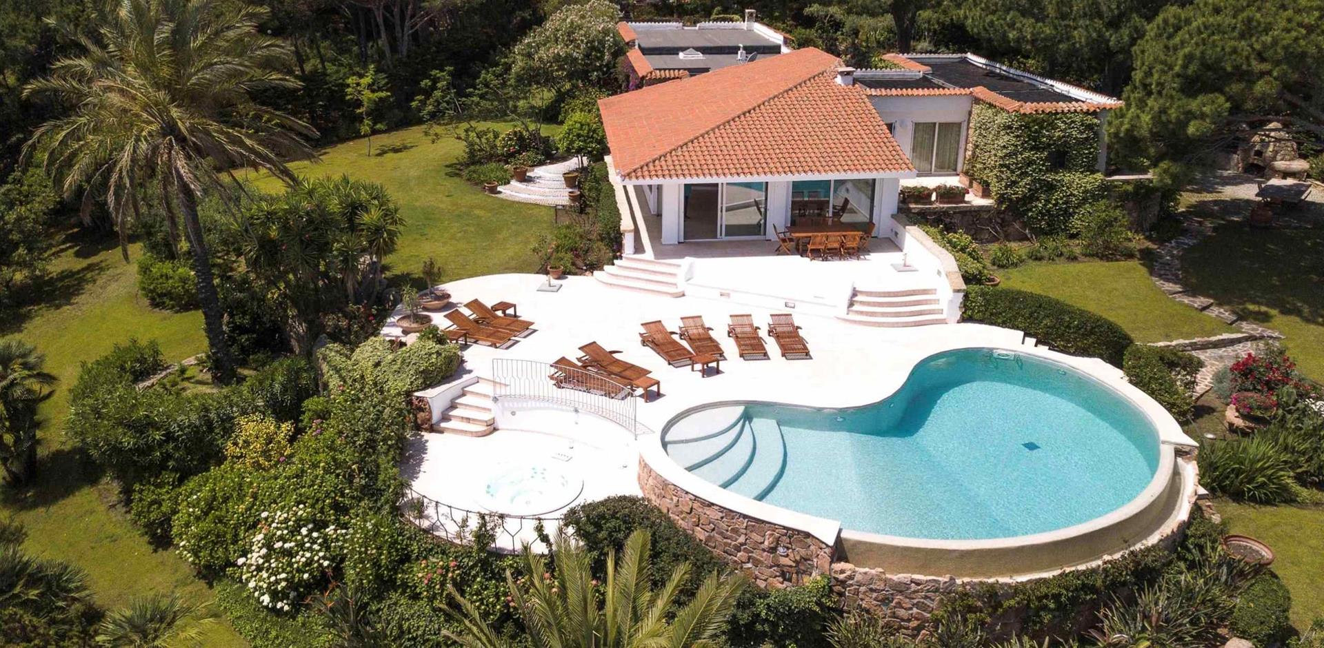 Pool, Antunna de Linna, Sardinia, Italy