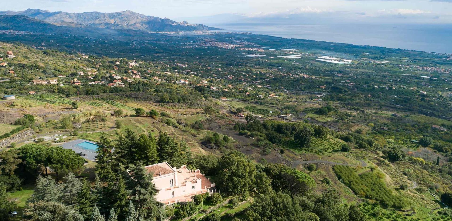 Villa Montarsi, Sicily