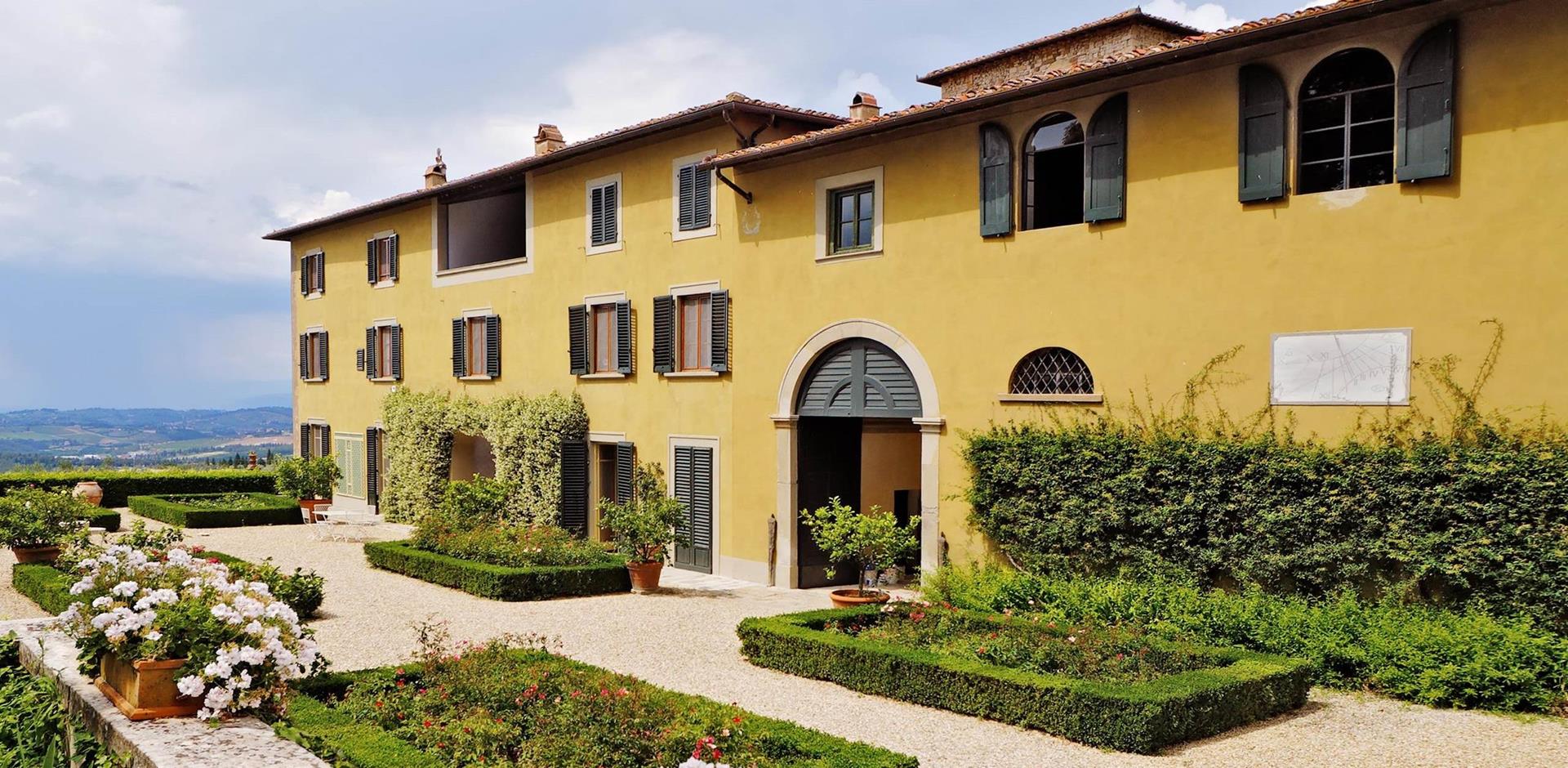 Exterior view, Al Castello, Tuscany