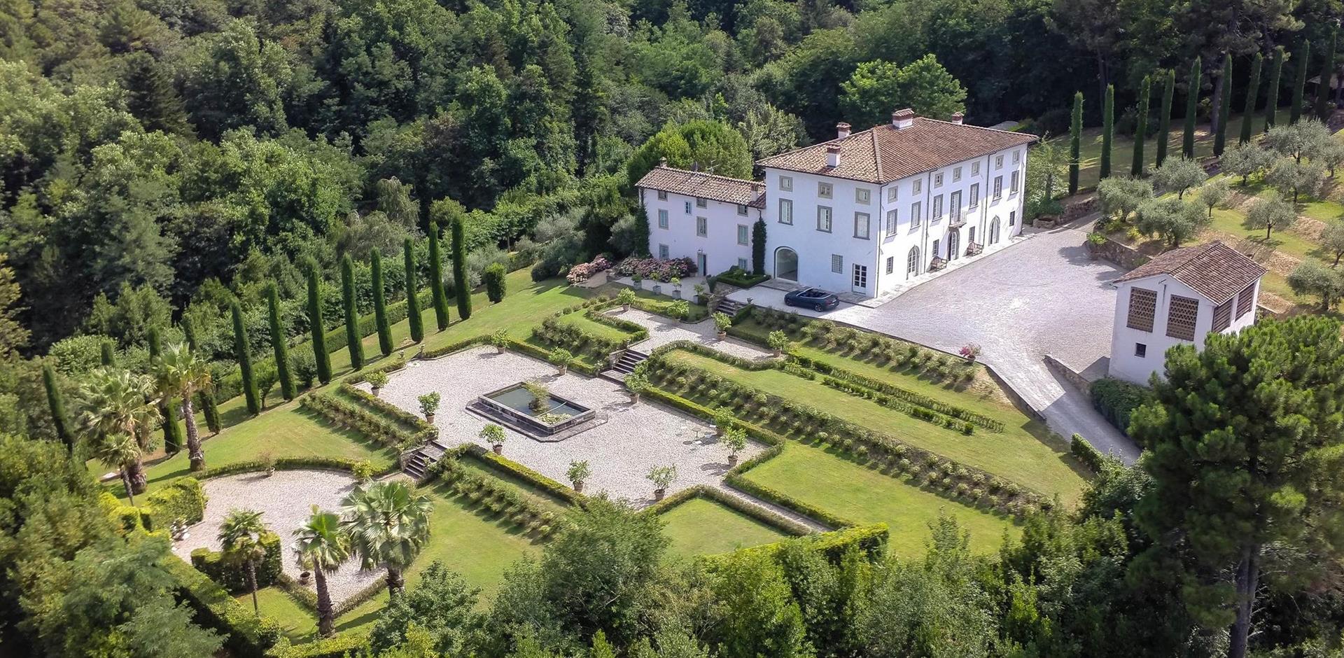 Villa Bouganville, Tuscany