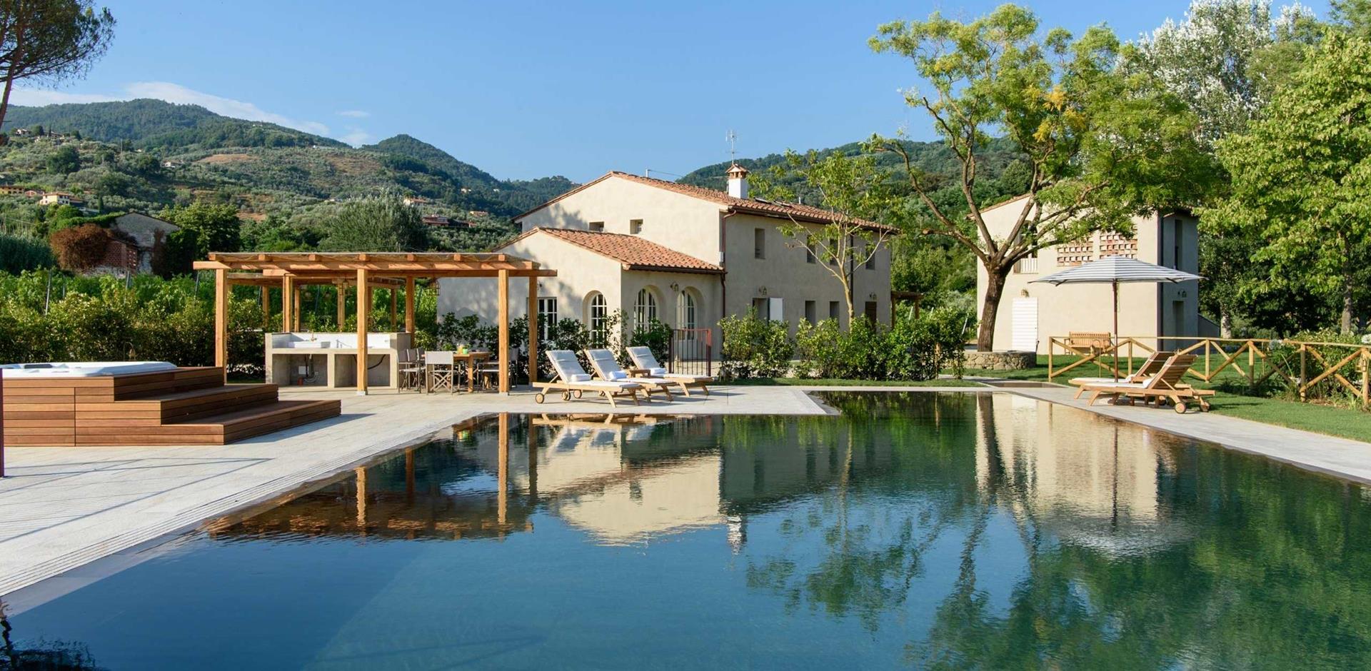 Pool, Villa Monticello di Massa, Tuscany, Italy